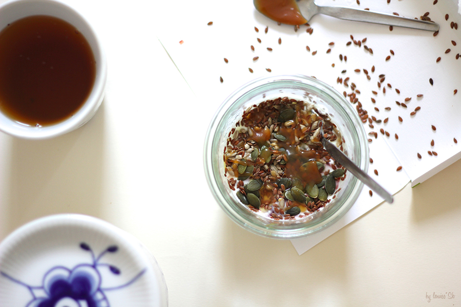 crunchycaramelyoghurtsansglutenfree4bylouisesk