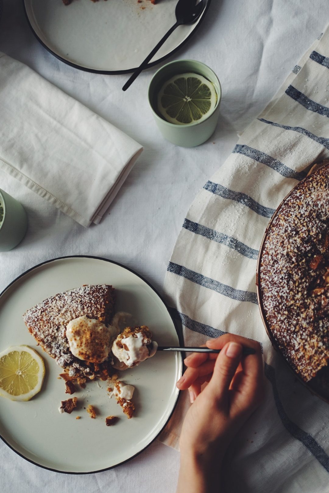 Tres gros financier sans gluten pommes poires cannelle